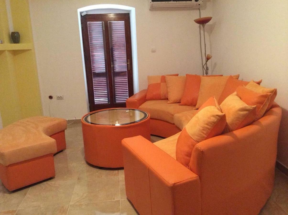 Vila Djordje Apartment สเวติ สเตฟาน ภายนอก รูปภาพ
